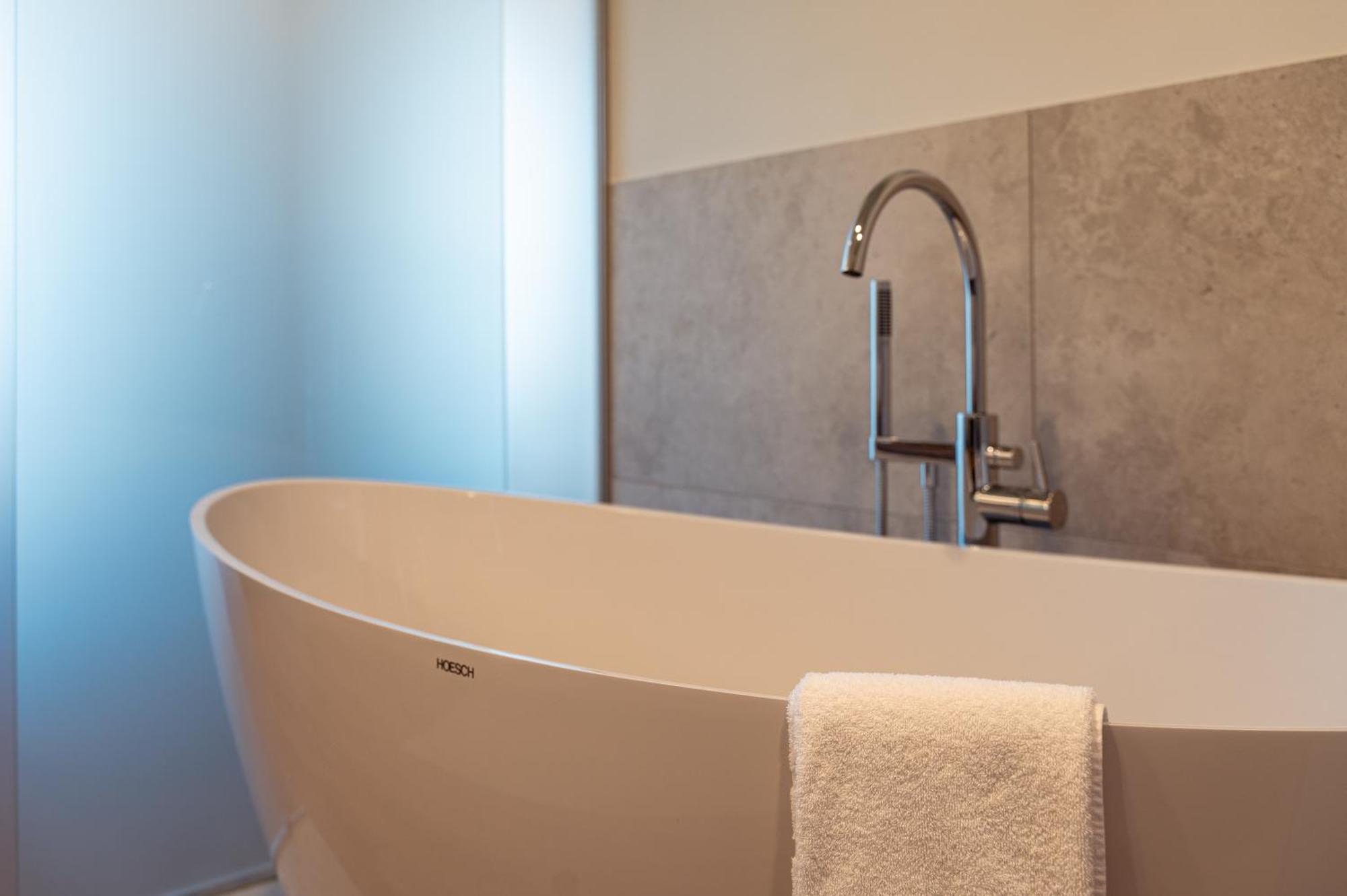 Hotel Meintz Ochsenfurt Bagian luar foto
